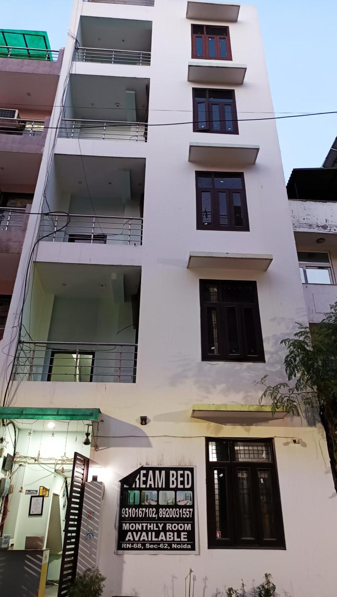 Dream Bed Hotel Noida Exterior photo
