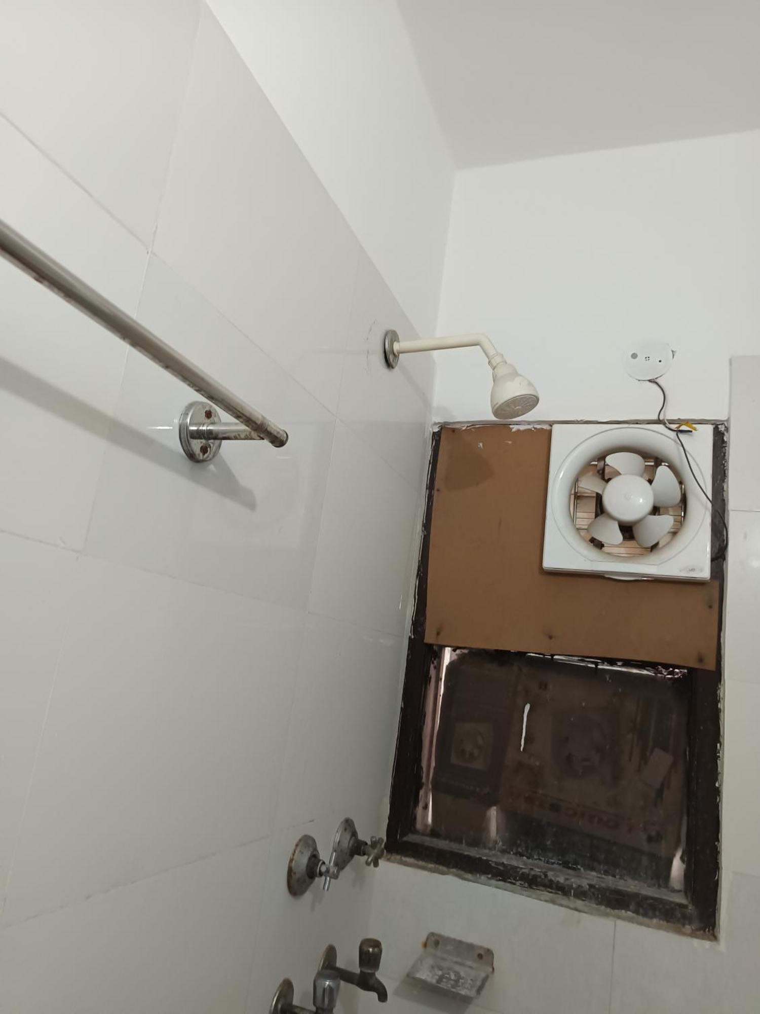 Dream Bed Hotel Noida Room photo